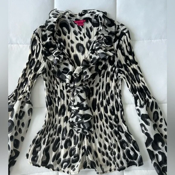 Sunny Leigh Blouse - Picture 7 of 8